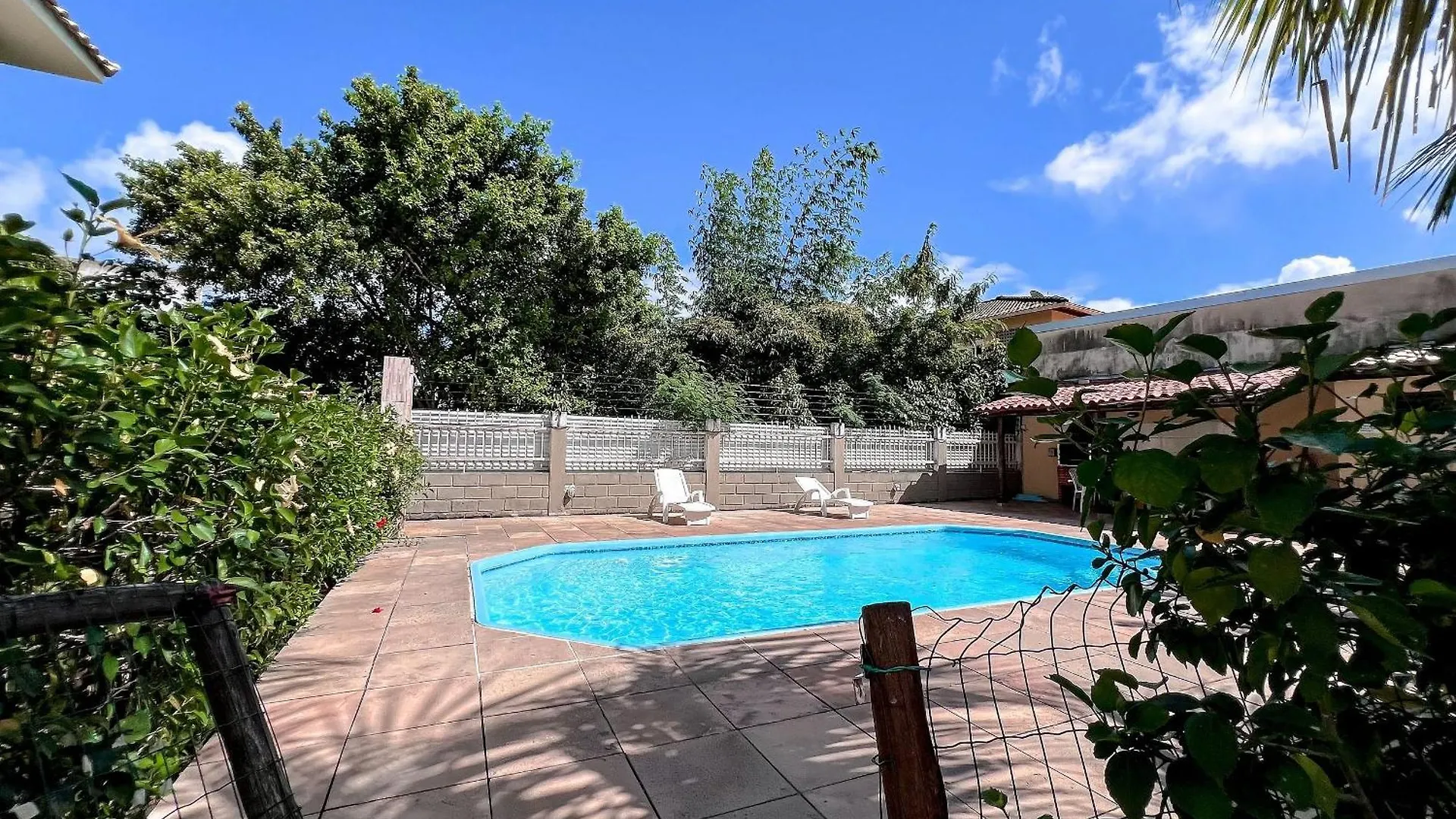 Сasa de vacaciones Residencial Il Pevero, Condominio Com Piscina E Area Gourmet A Uma Quadra Da Praia De Taperapua Aptos Com 2 Quartos Porto Seguro