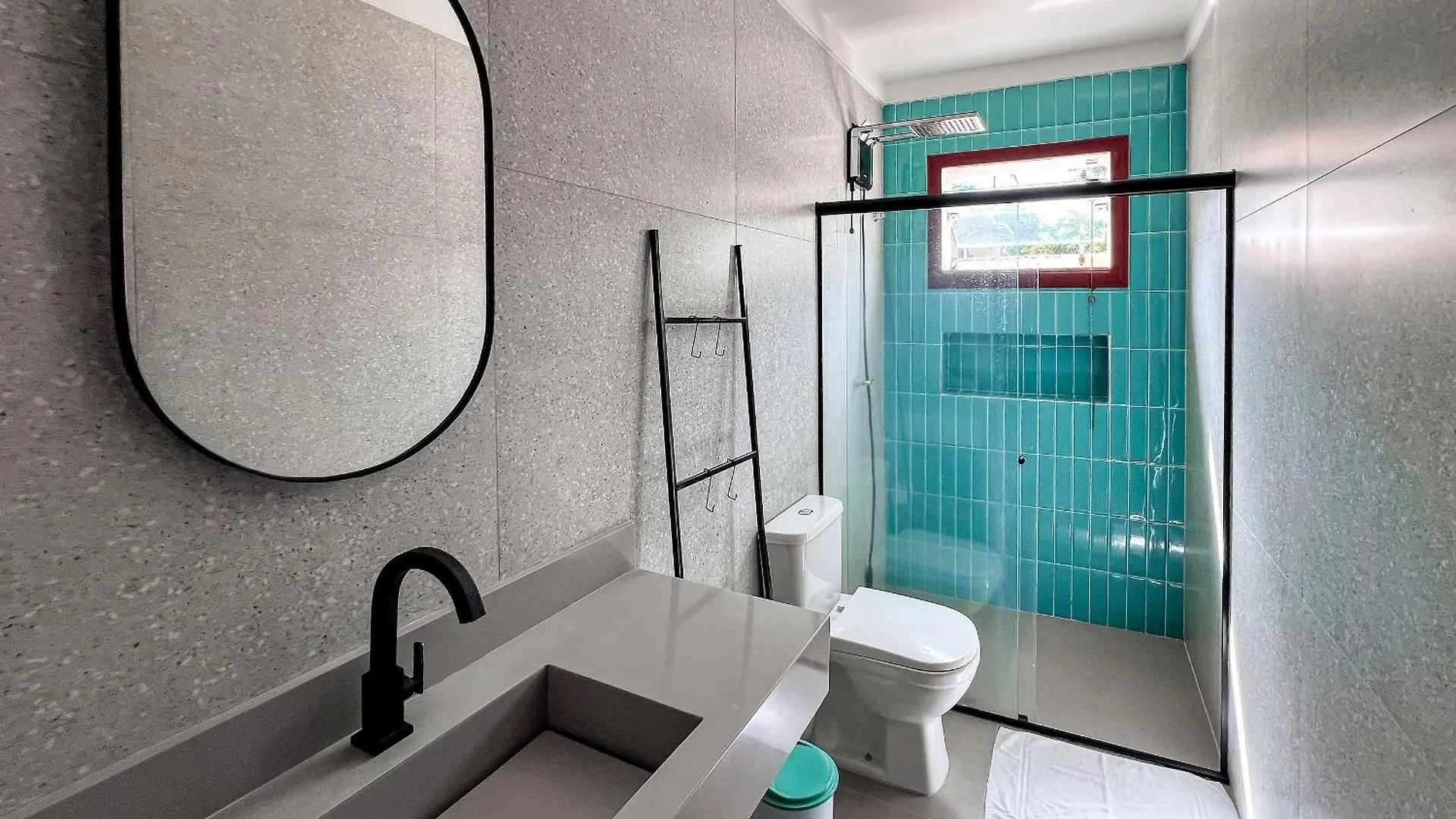 Residencial Il Pevero, Condominio Com Piscina E Area Gourmet A Uma Quadra Da Praia De Taperapua Aptos Com 2 Quartos Porto Seguro 0*,  Brasil