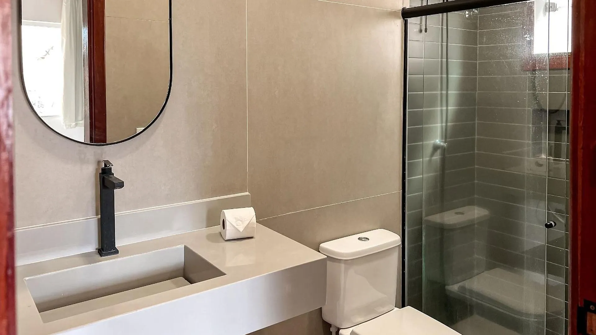 Residencial Il Pevero, Condominio Com Piscina E Area Gourmet A Uma Quadra Da Praia De Taperapua Aptos Com 2 Quartos Porto Seguro